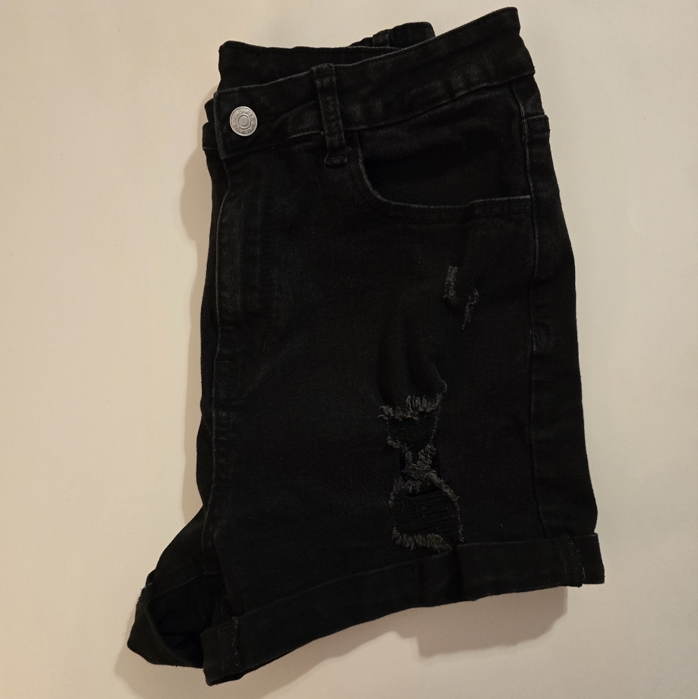 High Rise Shorts - Picture 3 of 4